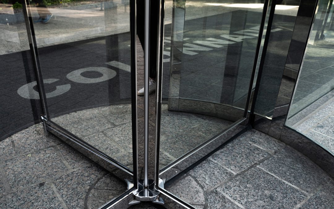 revolving door